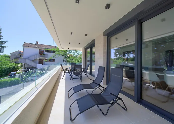 Villa Sabic By The Sea